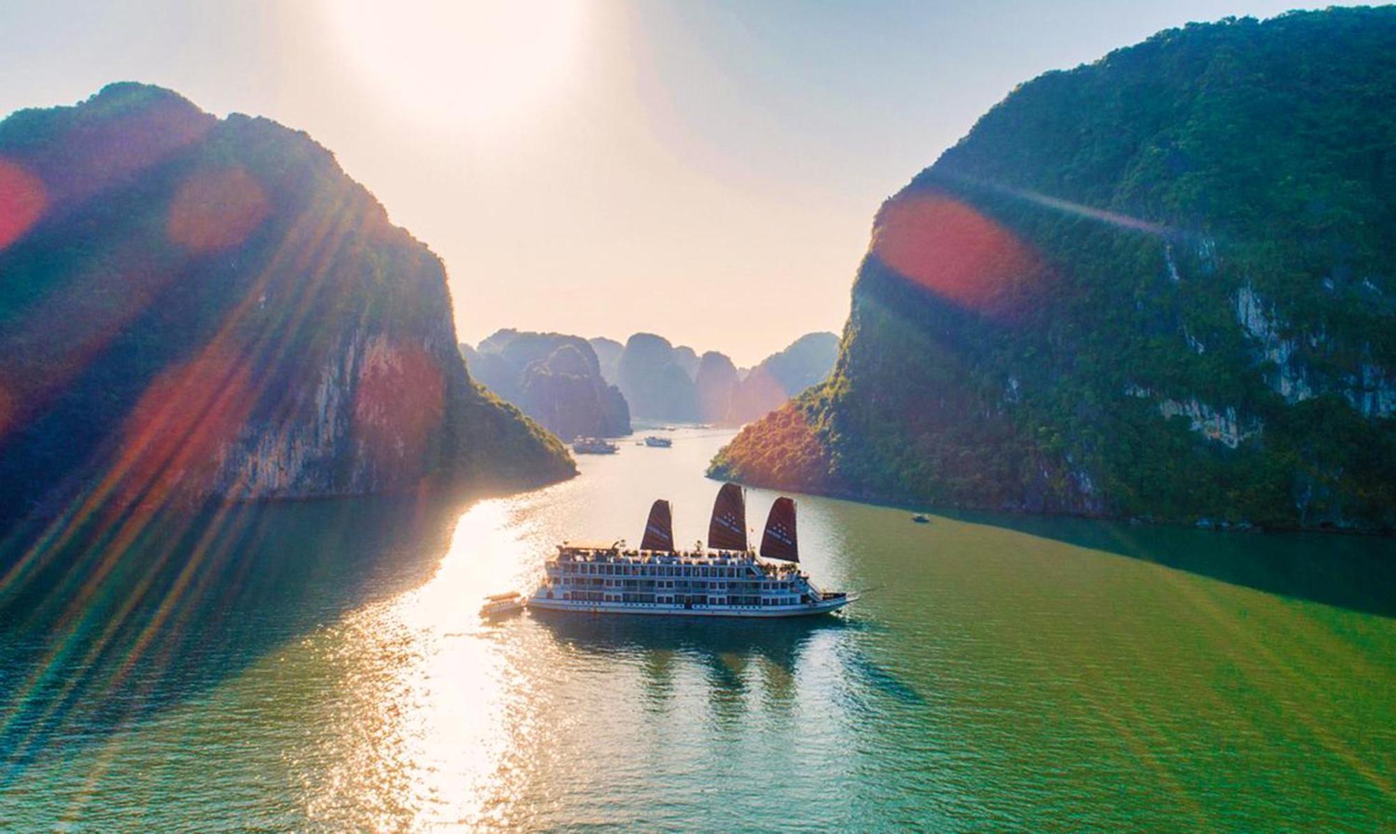 Halong Arcadia Cruise 호텔 하롱 외부 사진