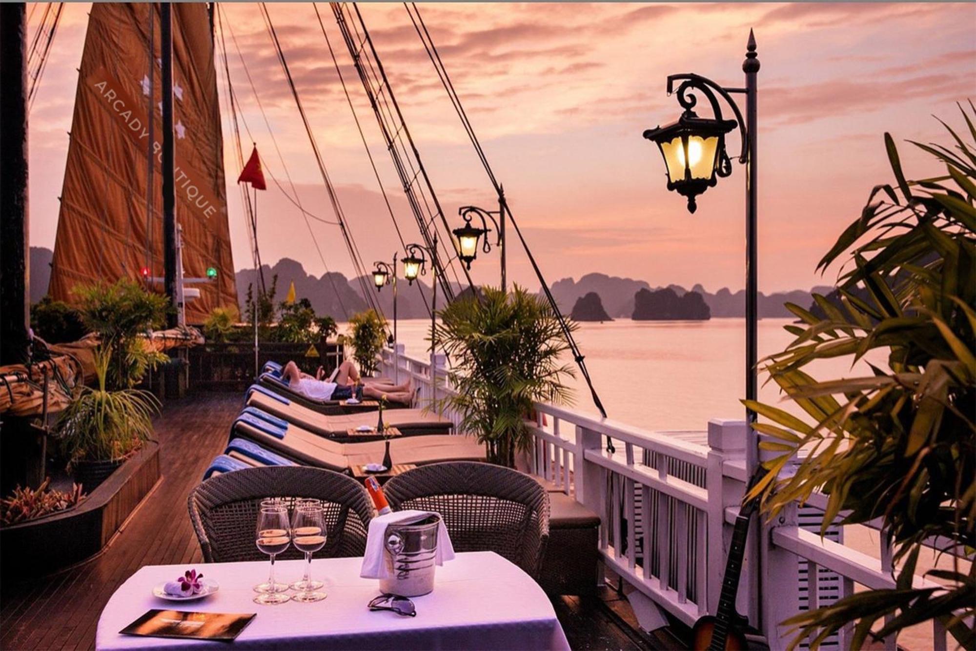 Halong Arcadia Cruise 호텔 하롱 외부 사진